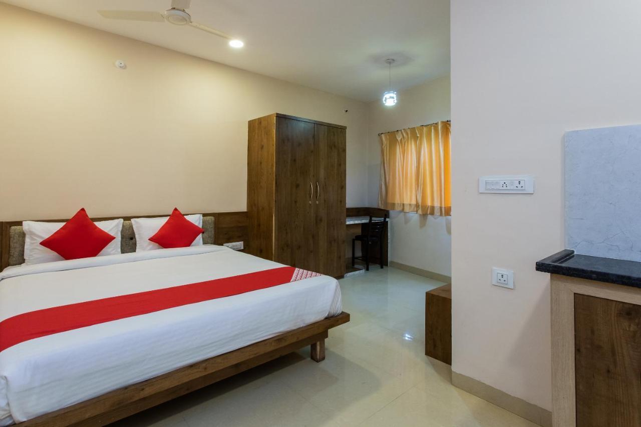Oyo 75956 Hotel Grand Rourkela Extérieur photo